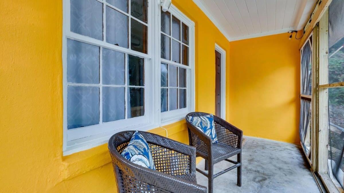 Retro Rainbow At Herb River-Highlighter Hideaway #5 Savannah Exterior photo